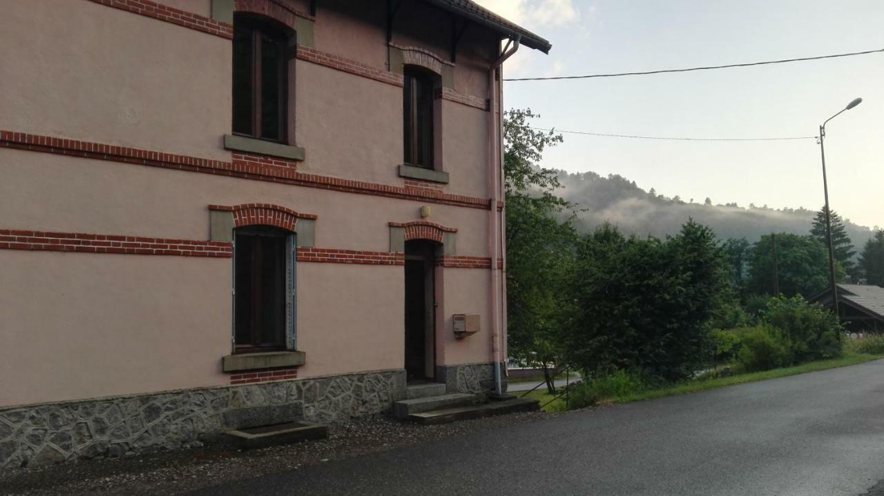 La Bressaude - Vacances-En-Vosges - Menage Compris Ла-Бресс Экстерьер фото